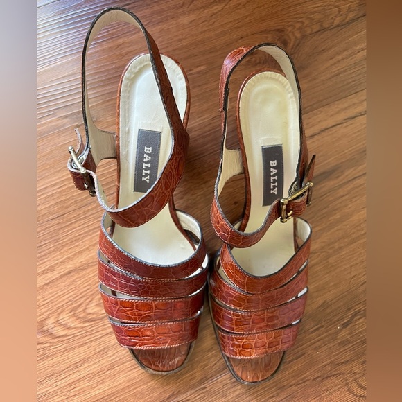 Bally Women’s 8.5N Brown Croc Embossed Leather Strappy Slingback Heels Vintage - Picture 5 of 7